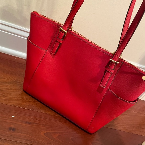 Michael Khors Purse - Picture 3 of 4